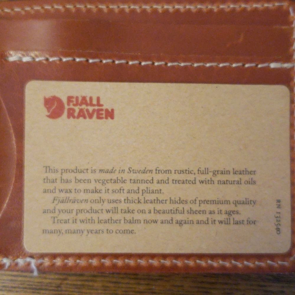 ⭐SALE⭐ Fjallraven Ovik Wallet Made in Sweden - Picture 4 of 4